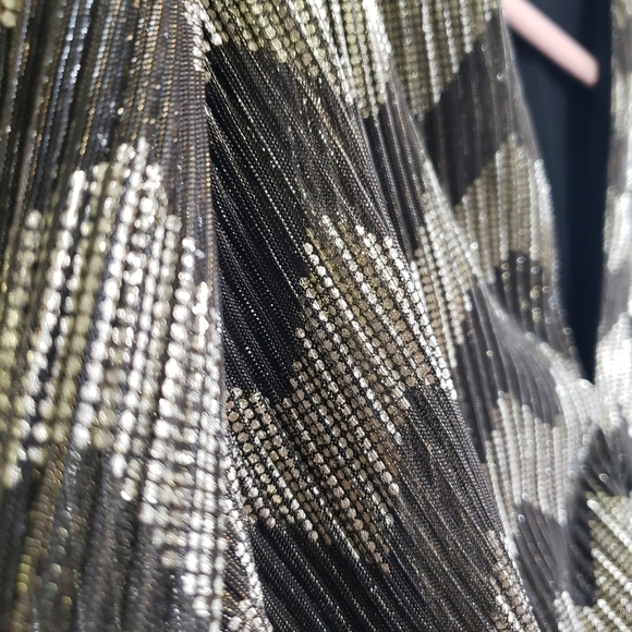 A S T R THE LABEL PRIMADONNA CHEVRON WRAP TOP - Picture 12 of 16